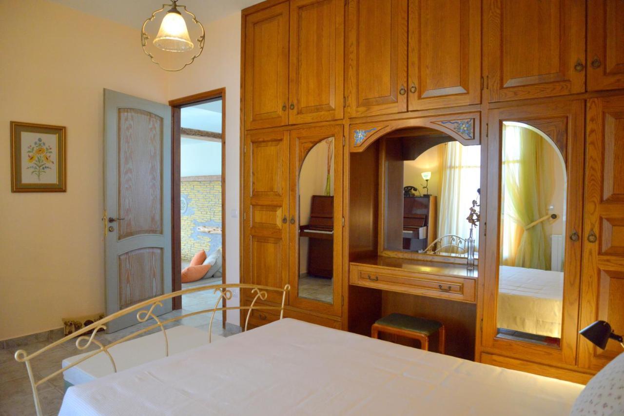 Villa De Viento Tripiti Exteriör bild